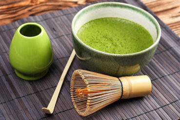 Using Matcha Green Tea Powder as an Alternative Remedy